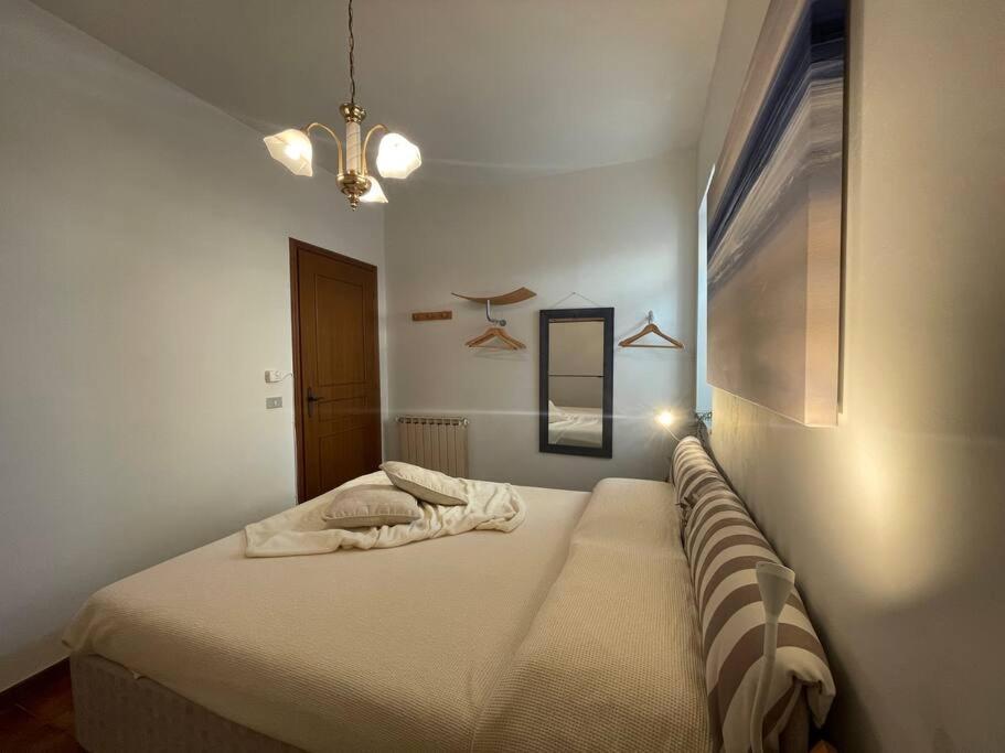 Ferienwohnung Free Parking Casa Con Giardino - Centro Mare A 5 Minuti Pietra Ligure Exterior foto